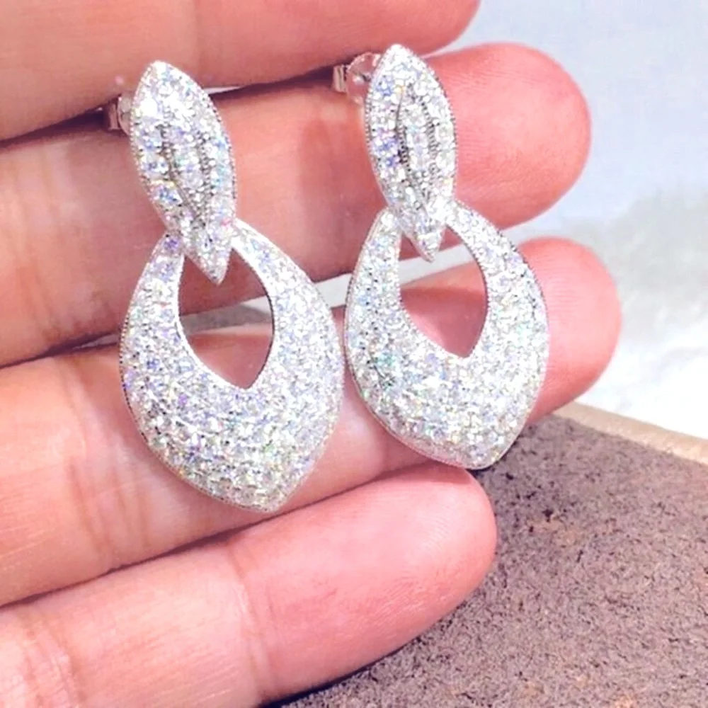 Gorgeous 925 Silver Sim. Diamond Drop Earrings